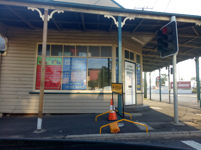 Albion Appliance Service in Hamilton