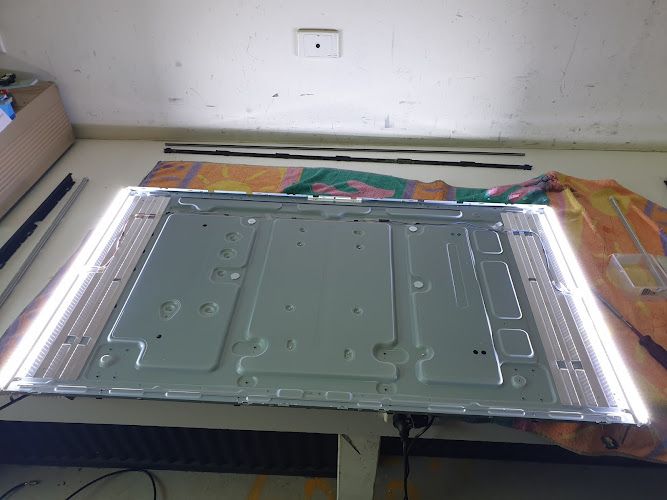 Eran Electronics in Hillside