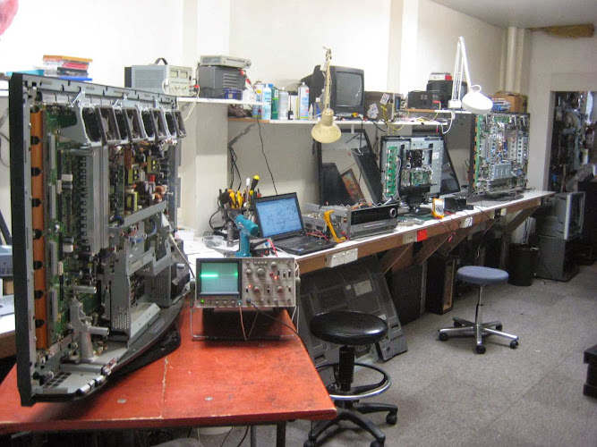 Grant & Pearson TV Services in Brighton East