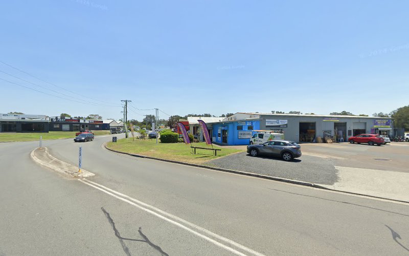 J & L Cross in Taree