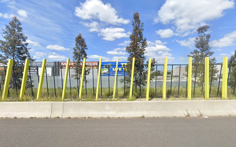 Service Shed in Keilor East
